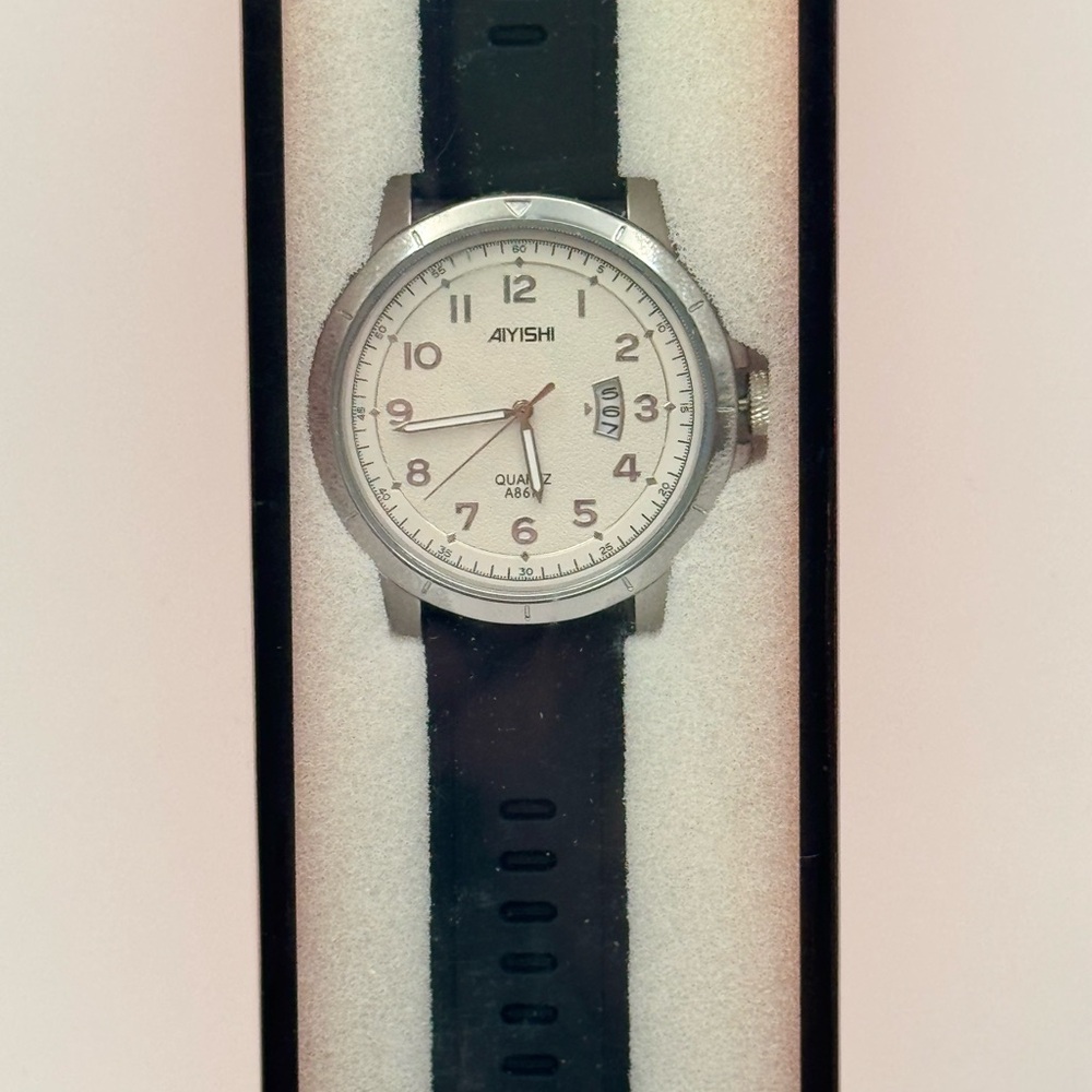 AIYISH Silver and Black Watch